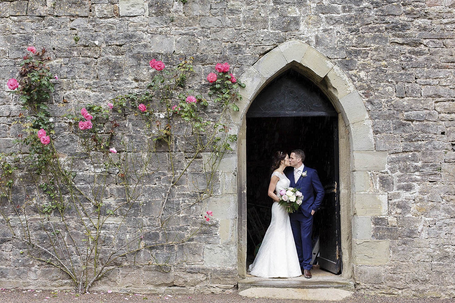 MorLove Blog Charlene Morton Wedding Photographer Clearwell Castle Rose Arch